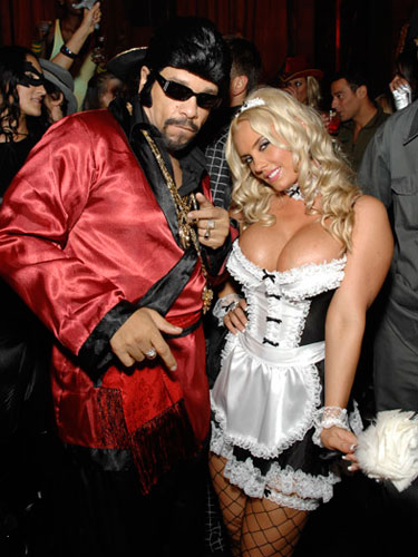 8 of the Worst Celebrity Halloween Costumes