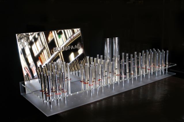 packshotDISPLAY