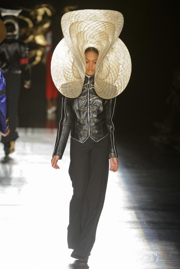 phillip-treacy-013