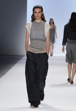 Reviews of NY Fashion Week – Chai, Cava, Siriano & Comey