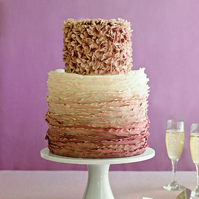 Photo-Gemma-Comas-and-Jim-Franco-on-Maggie-Austin-Cake