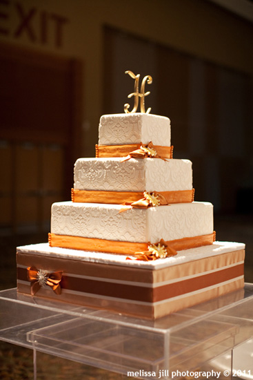 amazingweddingcakes2 Photo by Melissa Jill Photography The next cake