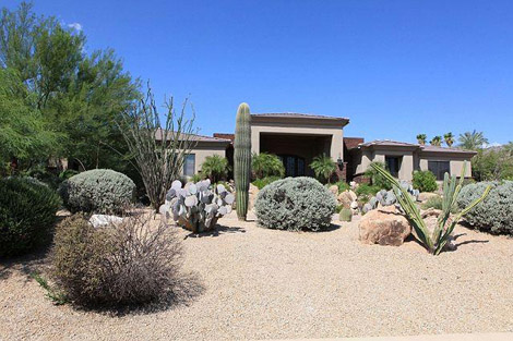 Paradise Valley - Acreage and huge guest house in Cholla Gardens - 1960000