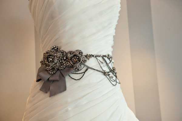 wedding-dress-trends-belts-1