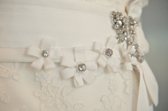 wedding-dress-trends-belts-5