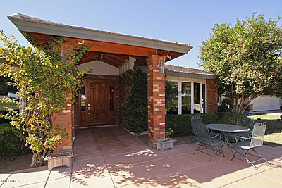 Phoenix - At the base of Camelback in Del Ray Estates - 1100000