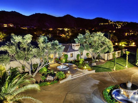 Paradise Valley - Custom on Acreage in Tatum Canyon - 2850000