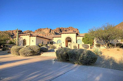 Phoenix - 5600 square feet in Camelback Mountain Estates - 1999000