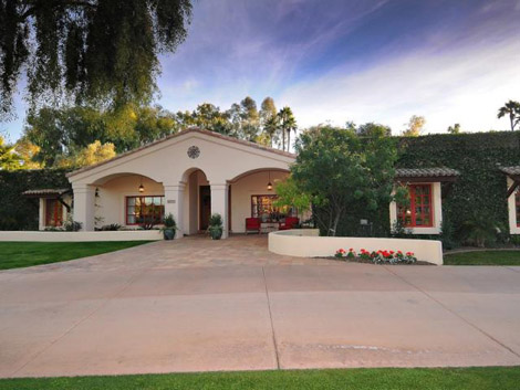Scottsdale - Guard Gated Community of Equestrian Manor - 1675000