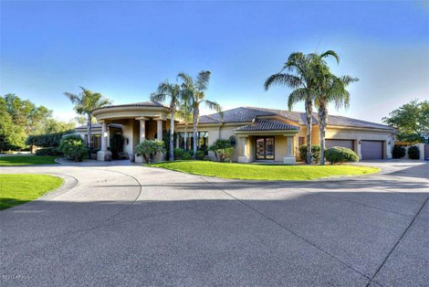 Scottsdale - Guard Gated Community of Paradise Manor Estates - 1800000