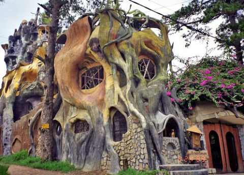phxarch Hang Nga Treehouse