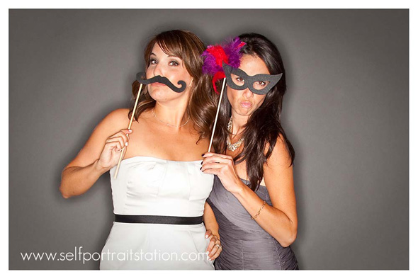 wedding-photo-booth-self-portrait-3