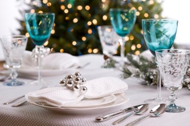 christmas table silver