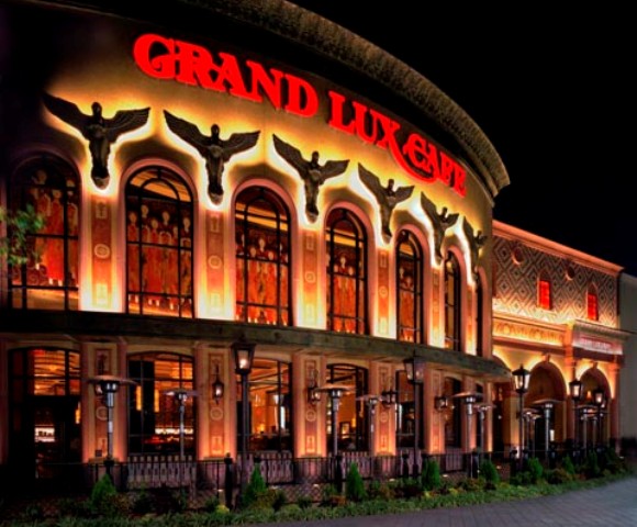 A Taste Of Grand Lux Cafe