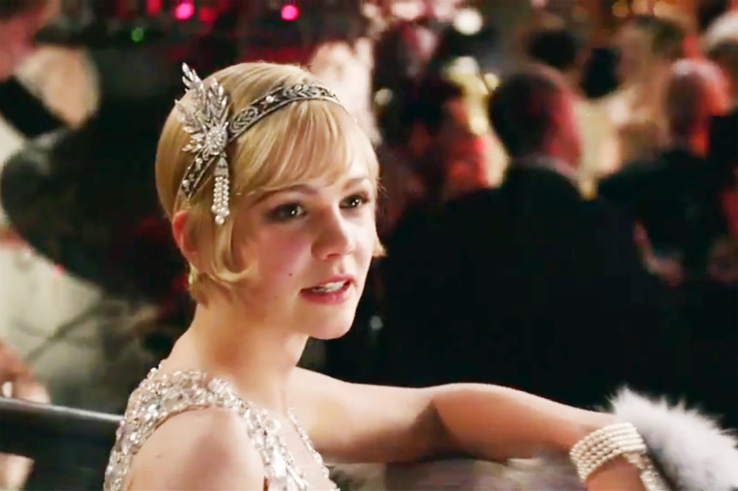 Daisy buchanan wedding ring in movie