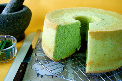 green-cake