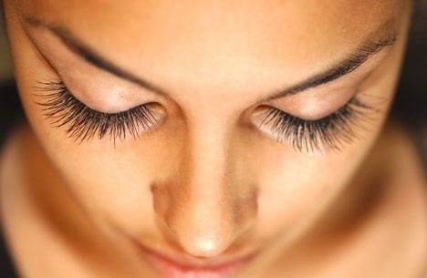 eyelash