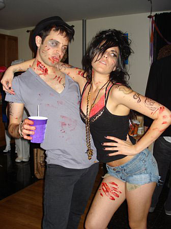 amywinehousehalloween116 Amy Winehouse costume