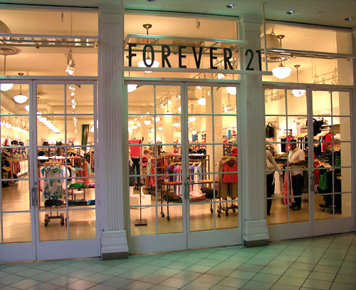 forever_21_052603 Forever 21