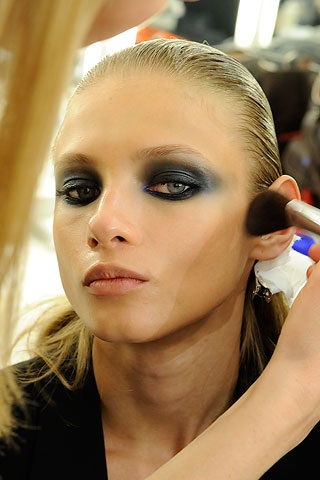 versacebeauty1 Versace Fall 09