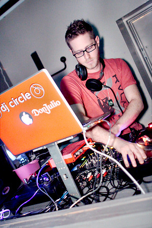 Dj Circle At Dollhouse Nightlife