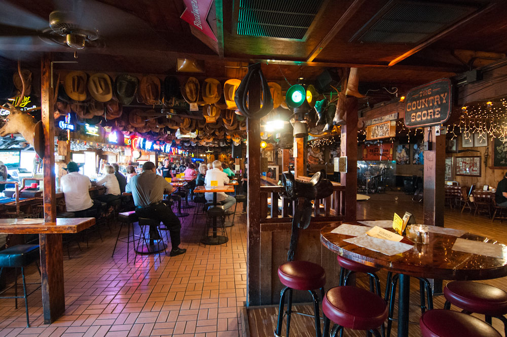 5 of the Best Country Bars in Phoenix - Nightlife