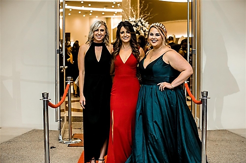 dress for success_2019_1108_182634-420322_tavits photography