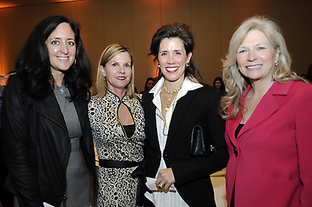 ValleyImpactLuncheon_HollieGoss_12-2-0097