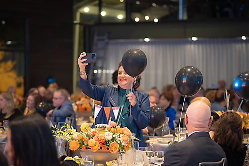 FAZ_2025_Gala_65_1767916374_696043565714d