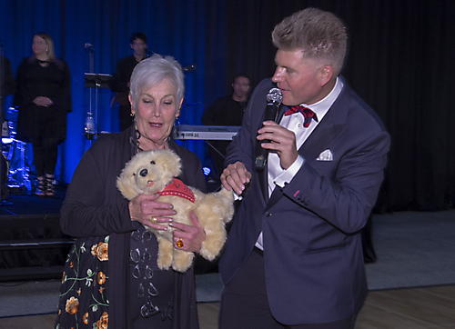 Event Chair Carol Kern with Auctioneer Bobby Elhert