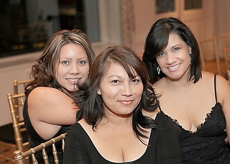 international-rescue-committee-art-show-wrigley-mansion-phoenix-2009_15