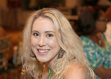 international-rescue-committee-art-show-wrigley-mansion-phoenix-2009_20
