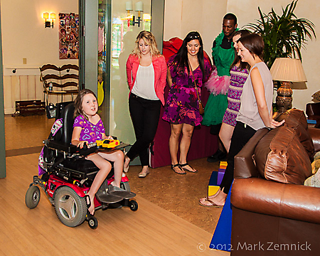055_Copyright © 2012 Mark Zemnick_IMG_5198