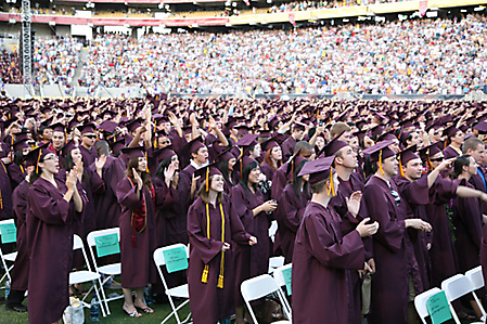 arizona-state-university-obama-commencement-speech-phoenix-2009-36