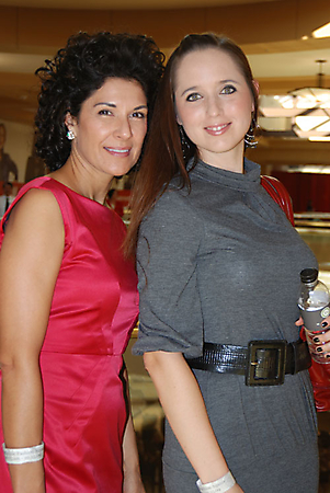banana-republic-opening-scottsdale-2009_35