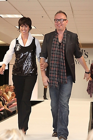 banner-of-hope-fashion-show-phoenix-2009_36