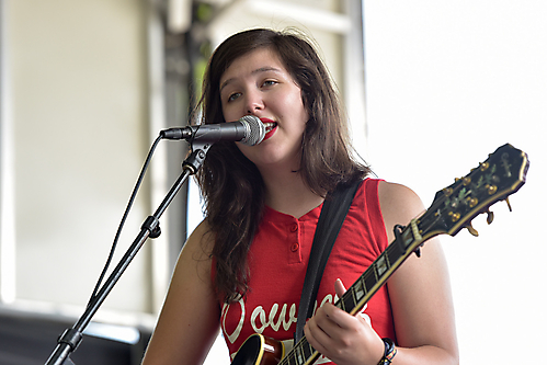 LucyDacus_EG8_0670