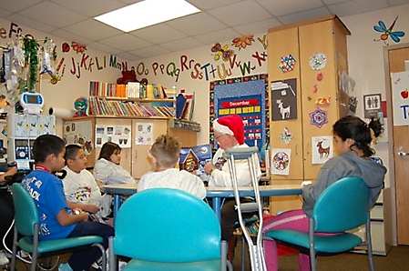 fulton-homes-books--toys-for-girls--boys-drive_07