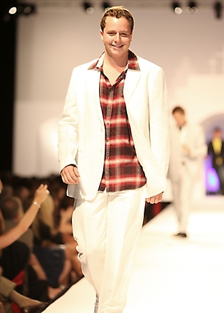 brophy-boys-fashion-show-phoenix-2009_46