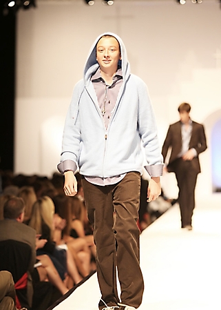 brophy-boys-fashion-show-phoenix-2009_57