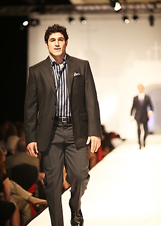 brophy-boys-fashion-show-phoenix-2009_66