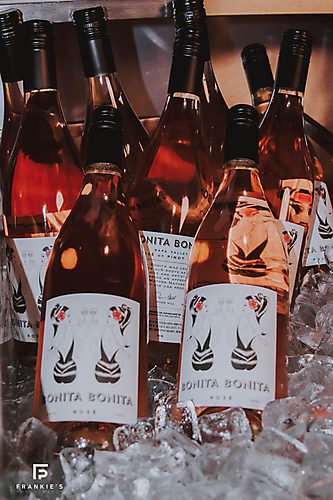 Bella store twins wine