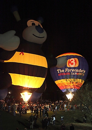 cave-creek-balloon-festival-2010_04