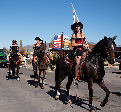 AAP3211612_1774469422_69c4412e87b3f