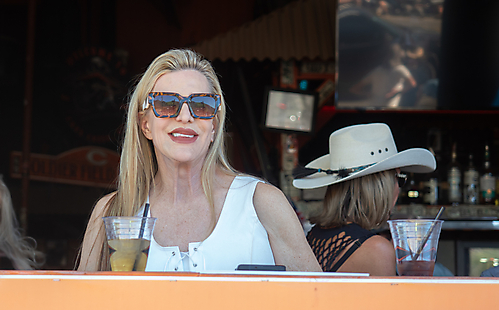 P3211469_1774469438_69c4413e7e278