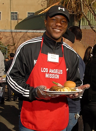 edwin-hodge-volunteering-christmas-2009