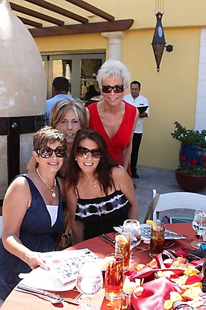 catwalk-for-charity-scottsdale-2009_40