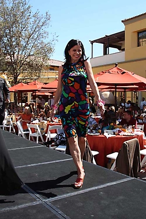 catwalk-for-charity-scottsdale-2009_94