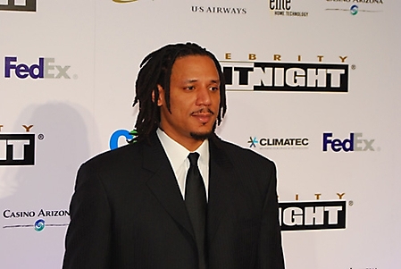 celebrity-fight-night-phoenix-2010_08