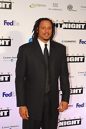 celebrity-fight-night-phoenix-2010_09